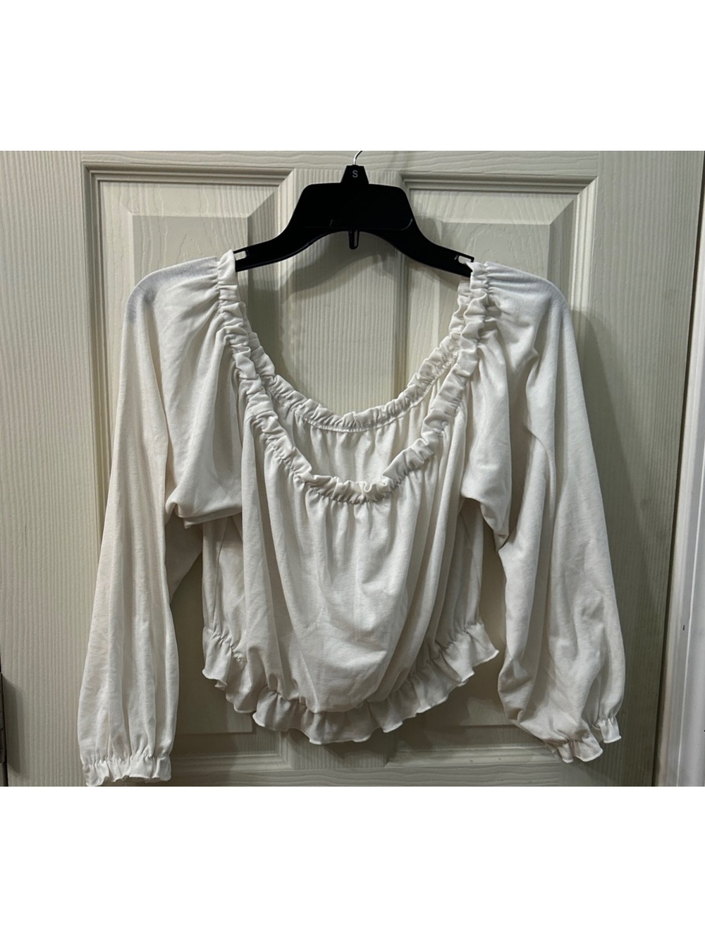 Romwe Off-the-Shoulder Ruffle Hem Long Sleev